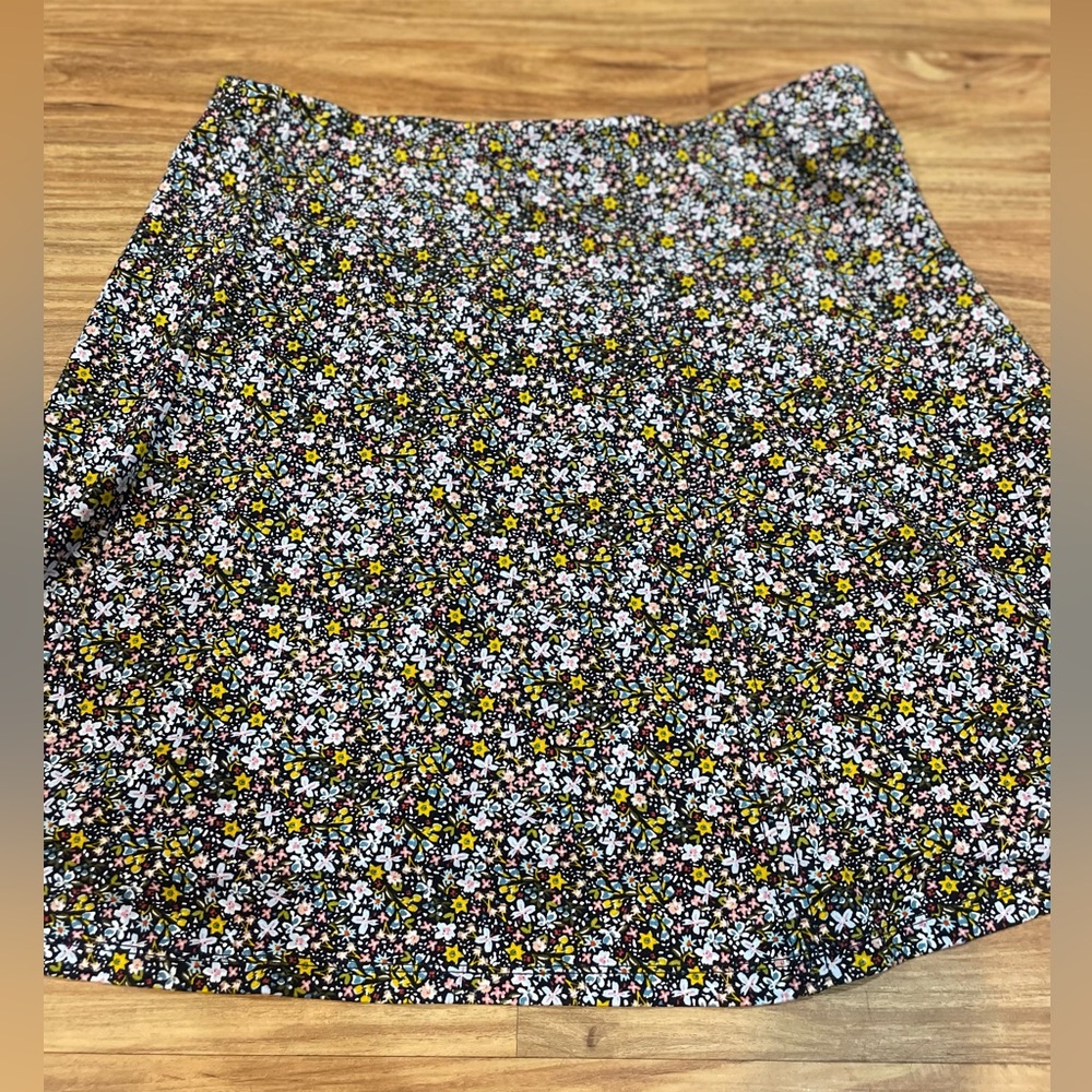 LOFT Medium Floral Patterned A-Line Skirt